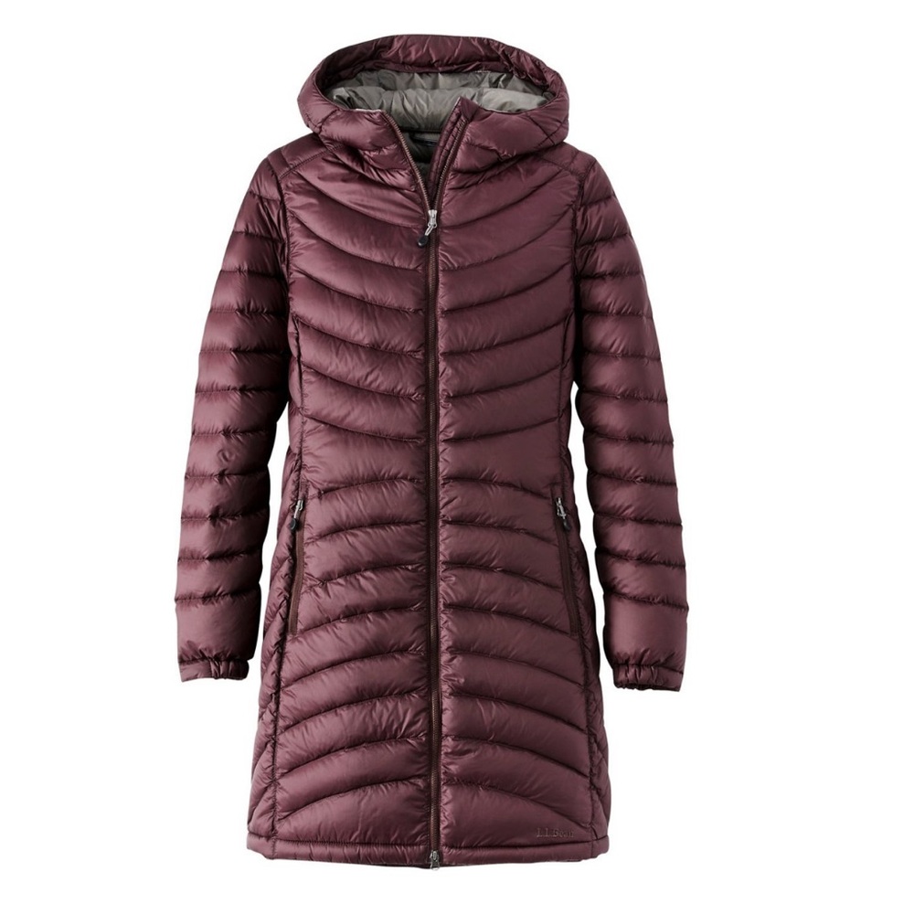 L. L. Bean Women's Ultralight 850 Down Hooded Coat